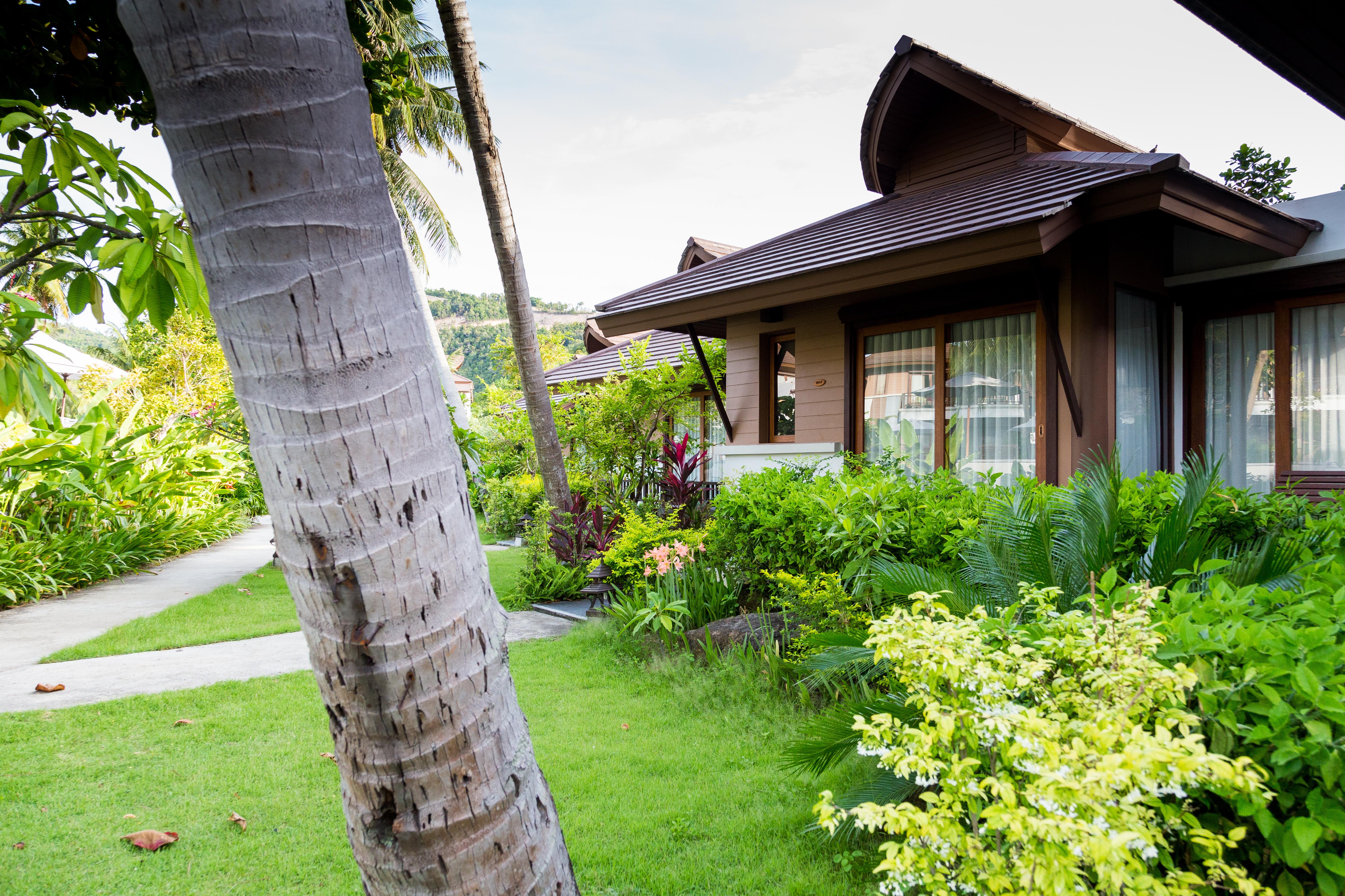 Maehaad Bay Resort - Sha Plus Мае Хаад Екстериор снимка