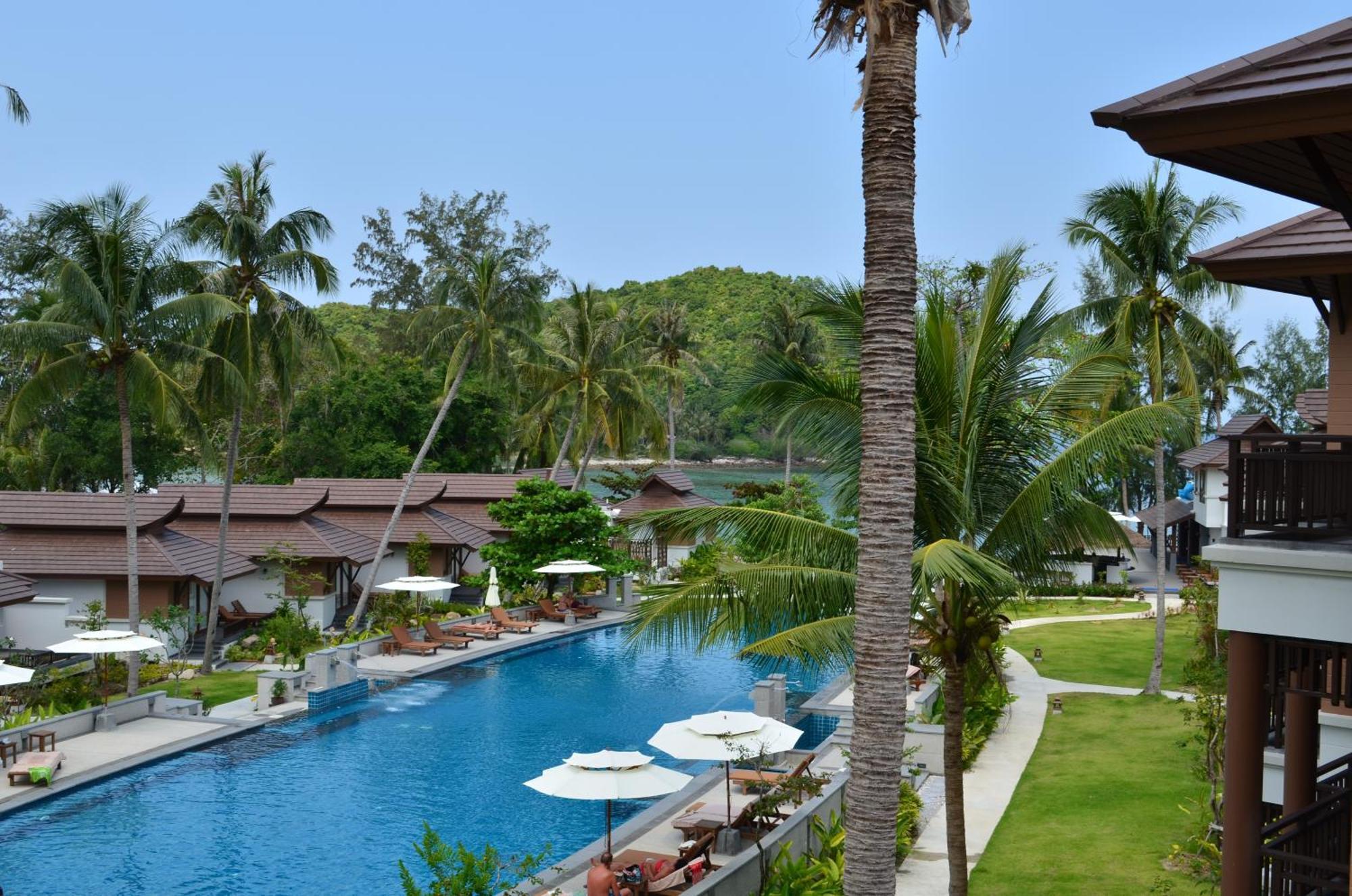 Maehaad Bay Resort - Sha Plus Мае Хаад Екстериор снимка